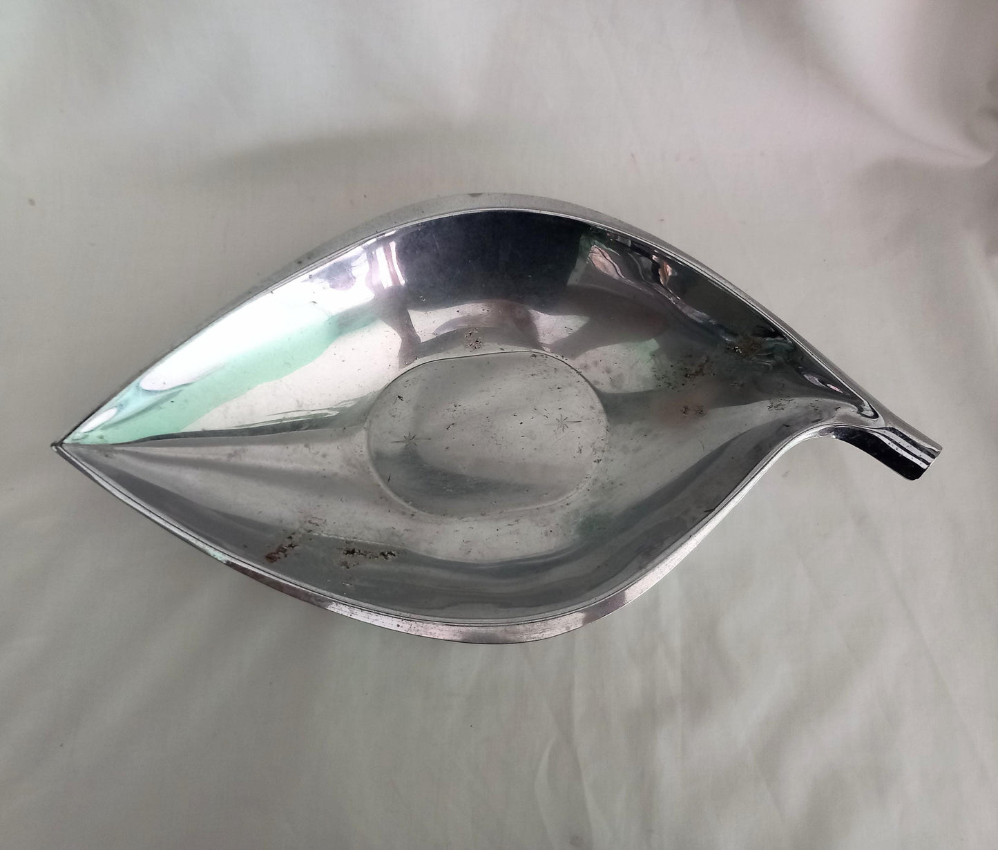 1970s silver chrome plated metal leaf fruit bowl