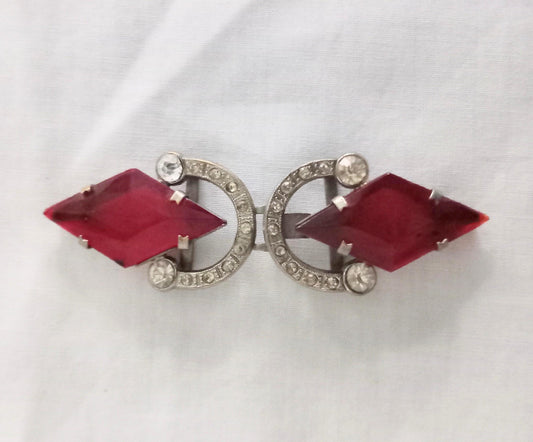 Antique art deco silvertone & red diamond shaped clear rhinestone geometric belt buckle
