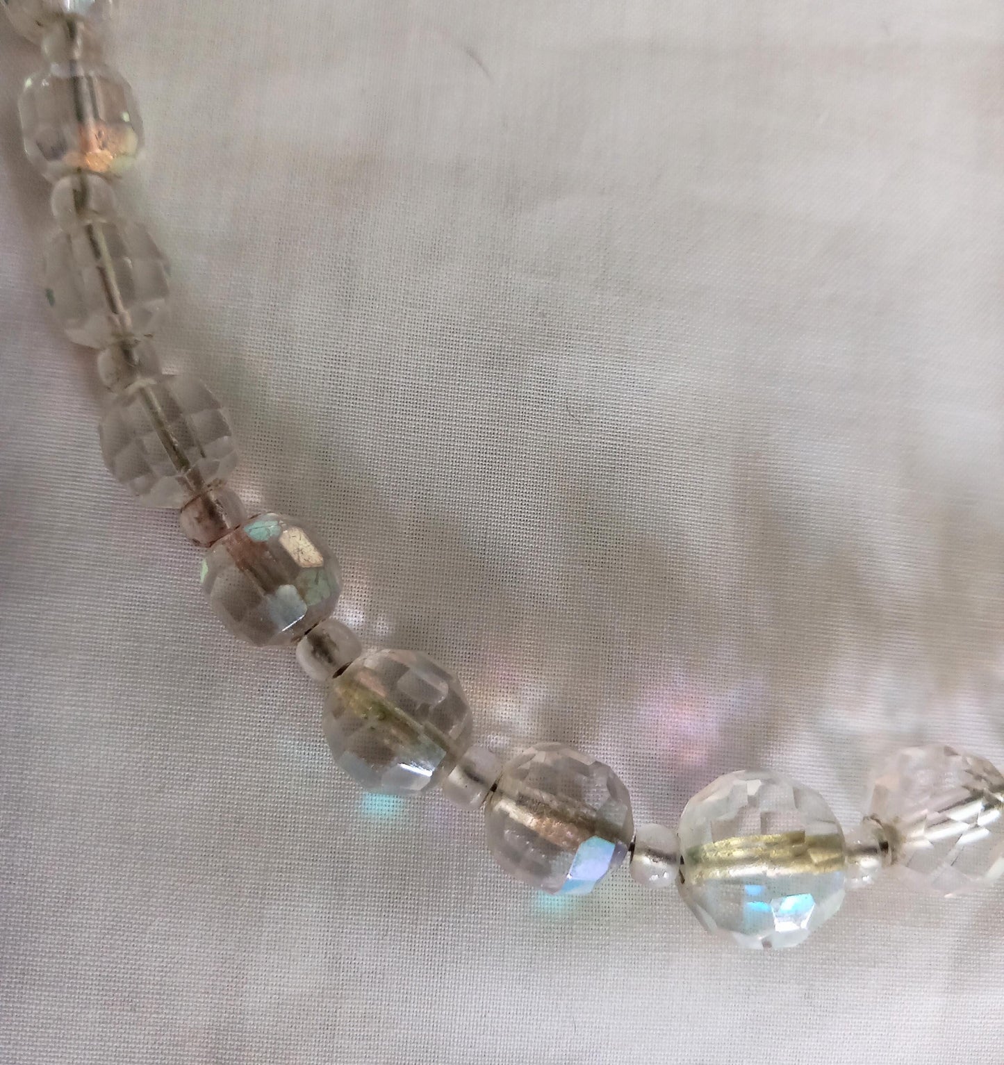 1950s aurora borealis glass faceted crystal graduated bead necklace