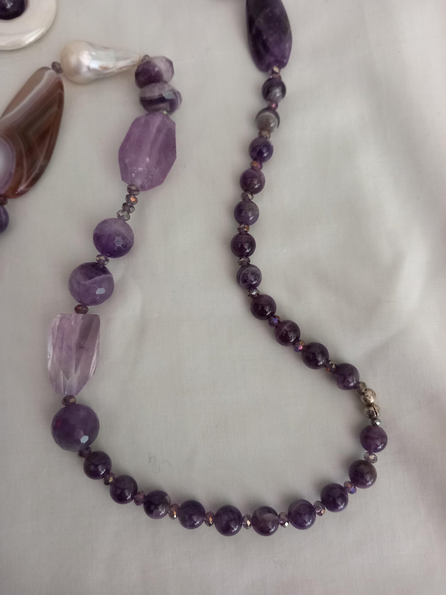 Purple amethyst, agate & pearl semi precious stone bead necklace