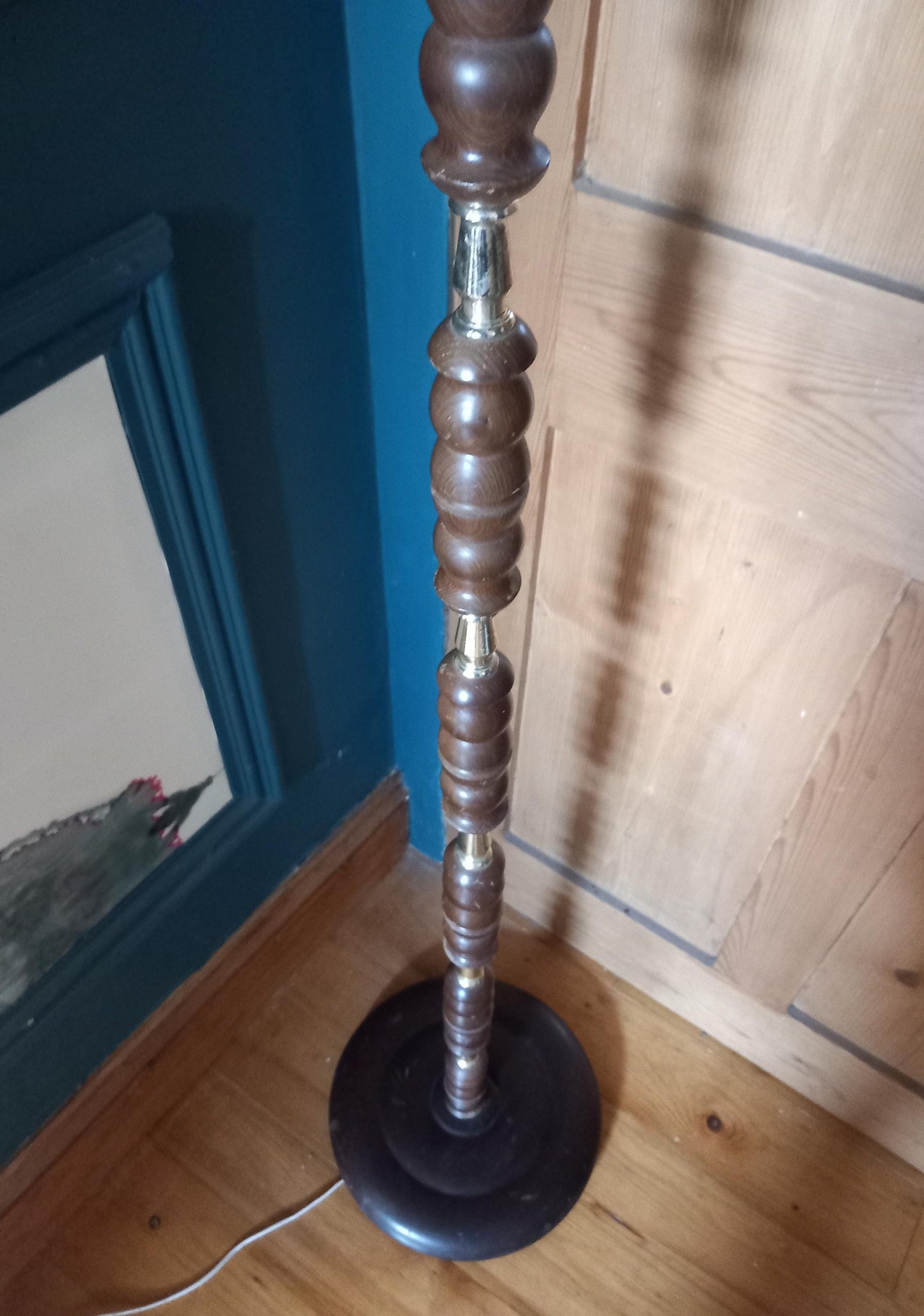 Mid century turned wood & goldtone standard lamp