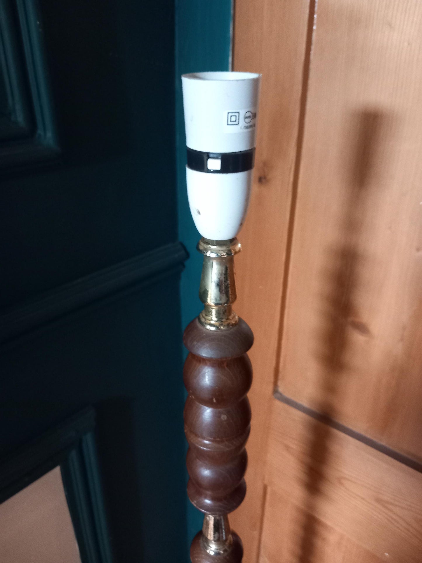 Mid century turned wood & goldtone standard lamp