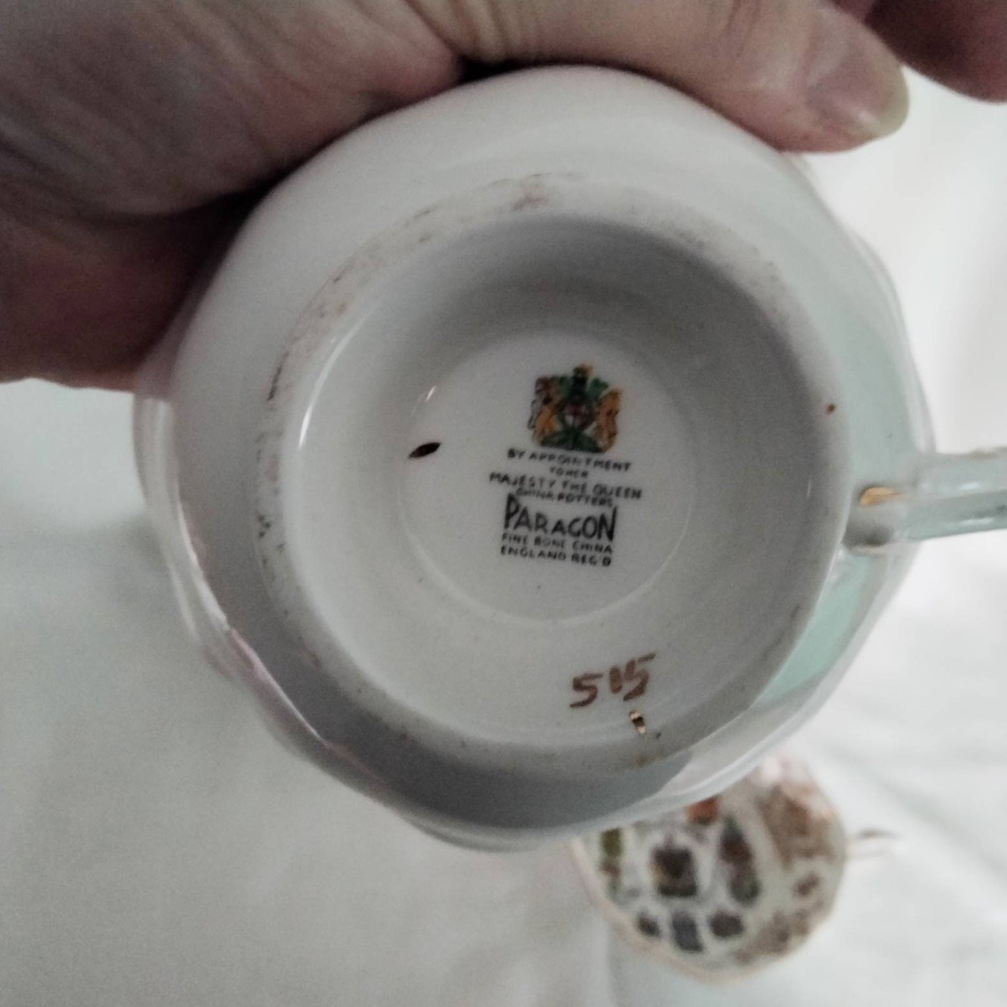 4 Emblems Of Canada Paragon Bone China coats of arms pattern tea cups