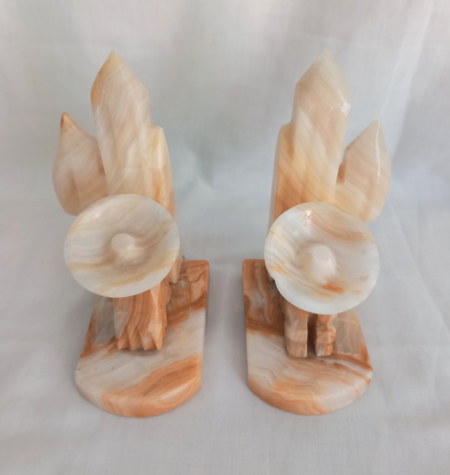 Pair Of 1970s Yellow Onyx Stone Bookends of Mexican Hombres in Sombreros